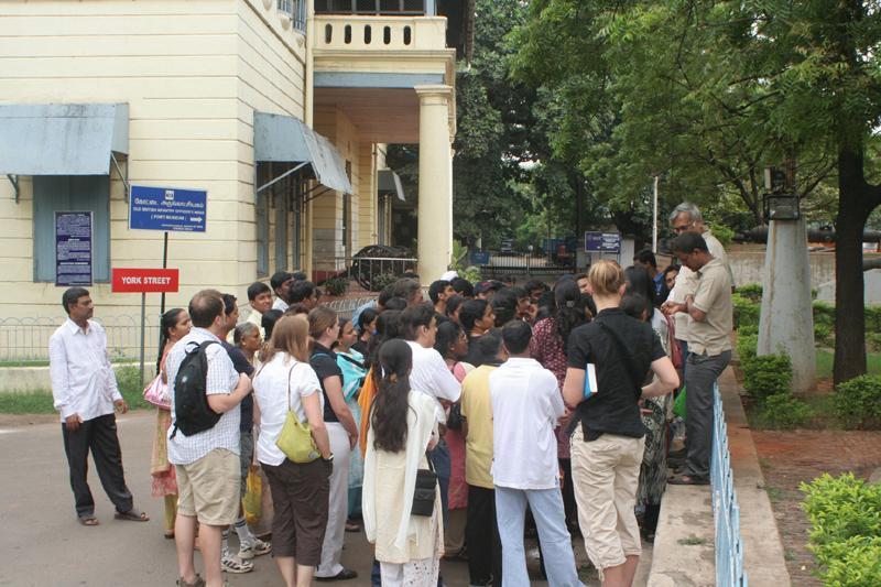 fortwalk1.jpg - The walk began at the Fort Museum.